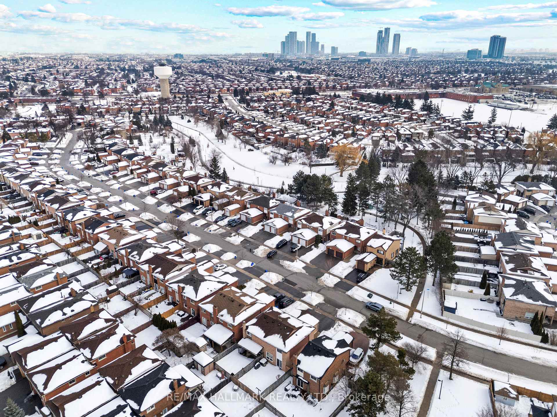 Photo 36 of 118 Andrea Lane, Vaughan, East Woodbridge — HOMEH