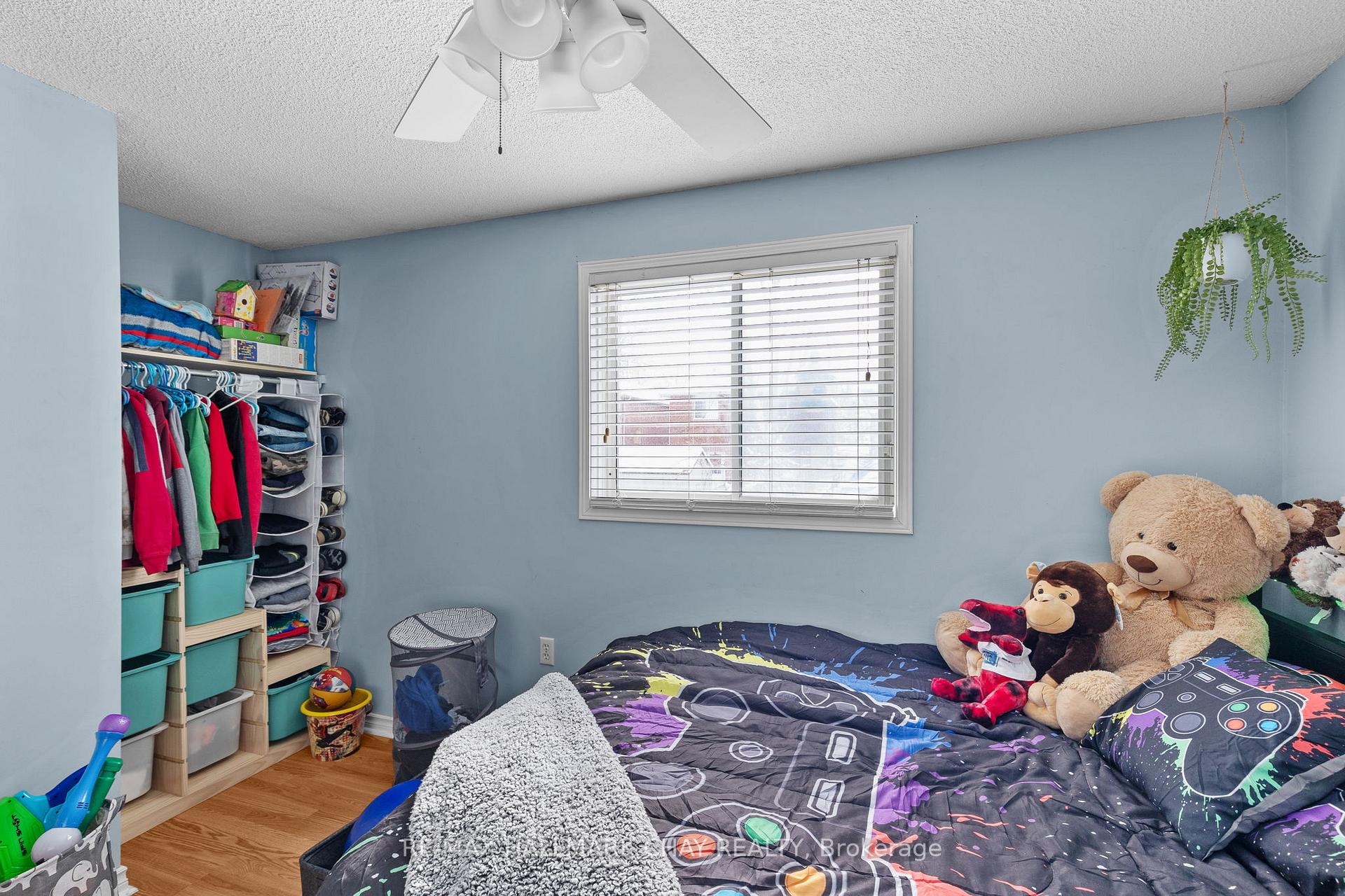 Photo 10 of 548 Leacock Drive, Barrie, Northwest — HOMEH
