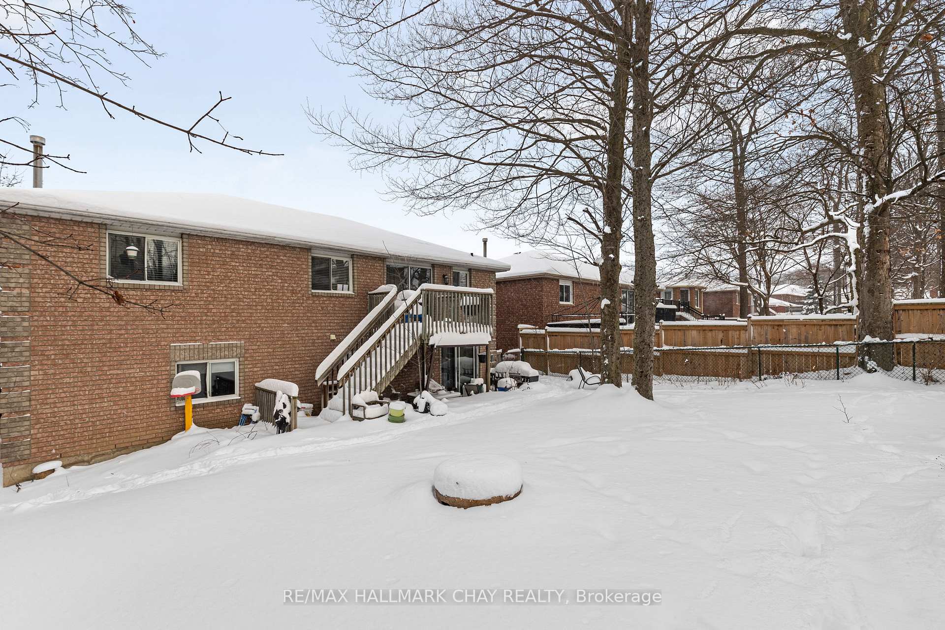 Photo 38 of 548 Leacock Drive, Barrie, Northwest — HOMEH