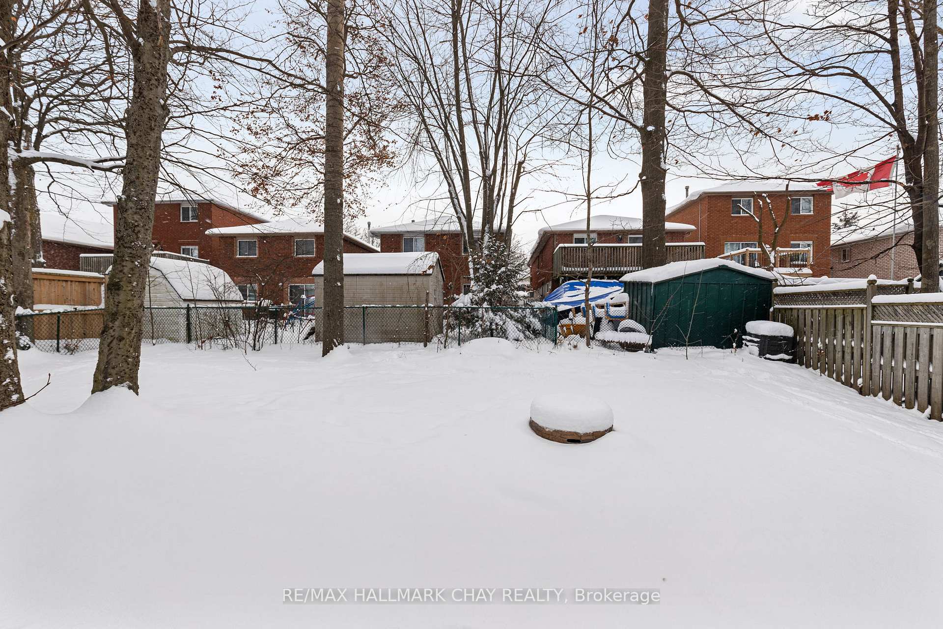 Photo 40 of 548 Leacock Drive, Barrie, Northwest — HOMEH