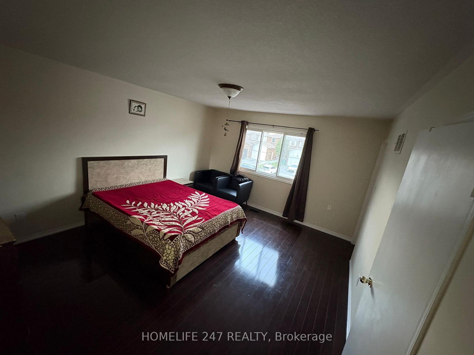 Photo 1 of 52 Tulip Drive, Brampton, Fletcher's Creek South — HOMEH