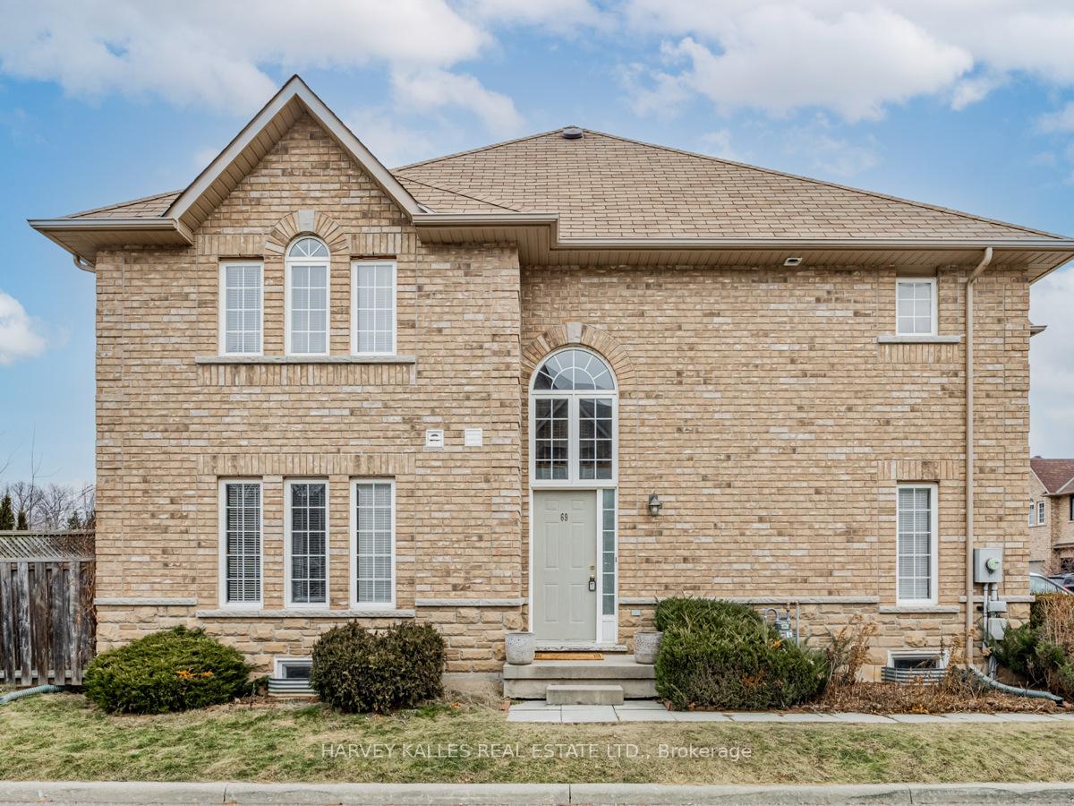 Photo 1 of Unit 69, 4055 Forest Run Avenue, Burlington, Tansley — HOMEH