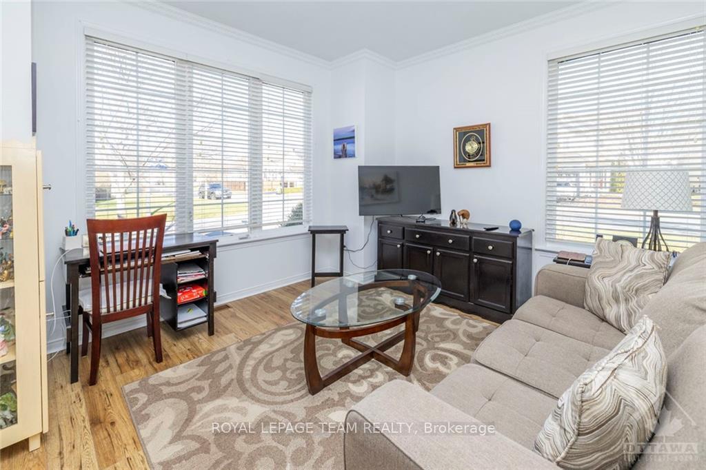 Photo 4 of 411 Oban Pvt*, Ottawa, Barrhaven - Stonebridge — HOMEH