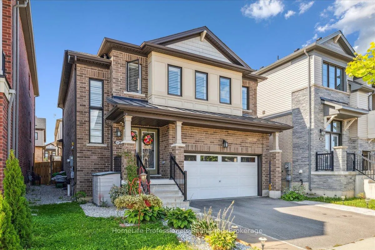 Photo 3 of 107 Pagebrook Crescent, Hamilton, Stoney Creek Mountain — HOMEH