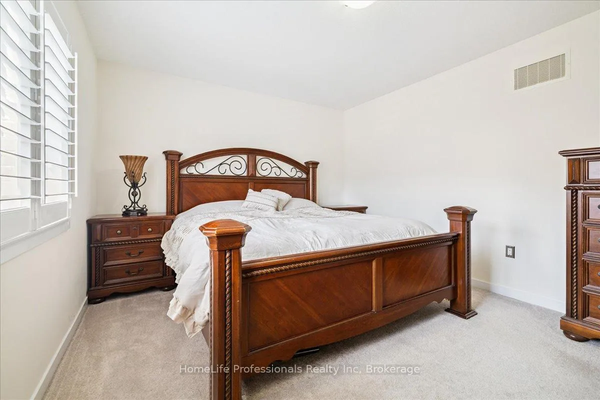 Photo 46 of 107 Pagebrook Crescent, Hamilton, Stoney Creek Mountain — HOMEH