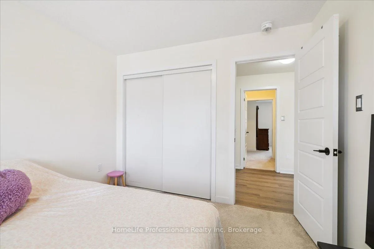 Photo 54 of 107 Pagebrook Crescent, Hamilton, Stoney Creek Mountain — HOMEH