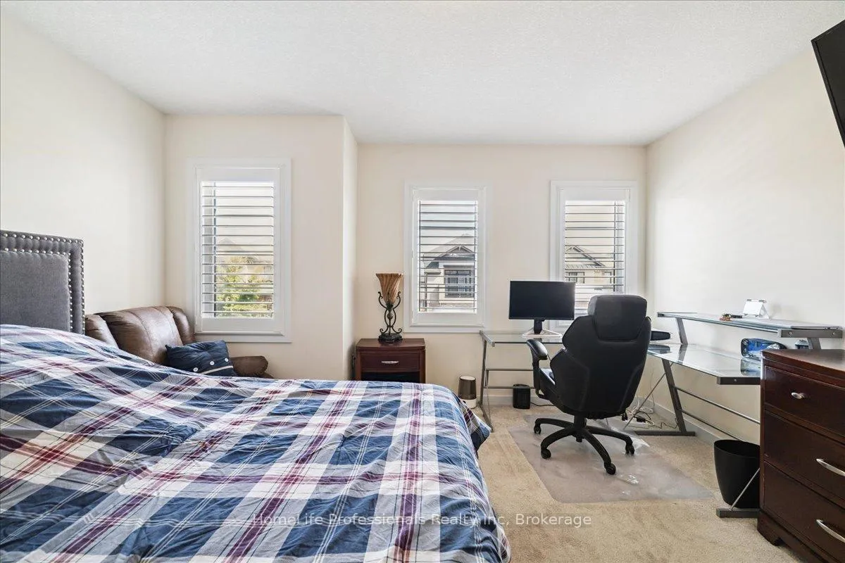 Photo 60 of 107 Pagebrook Crescent, Hamilton, Stoney Creek Mountain — HOMEH