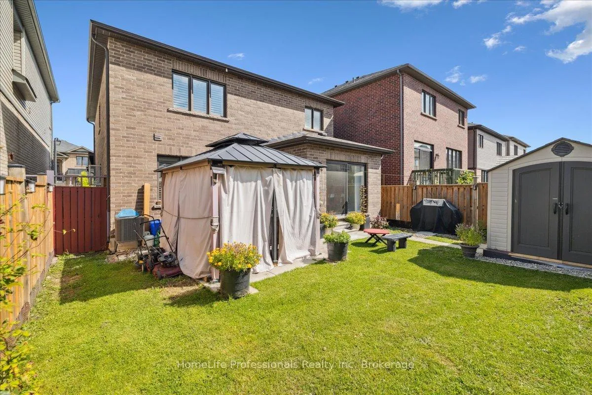 Photo 81 of 107 Pagebrook Crescent, Hamilton, Stoney Creek Mountain — HOMEH