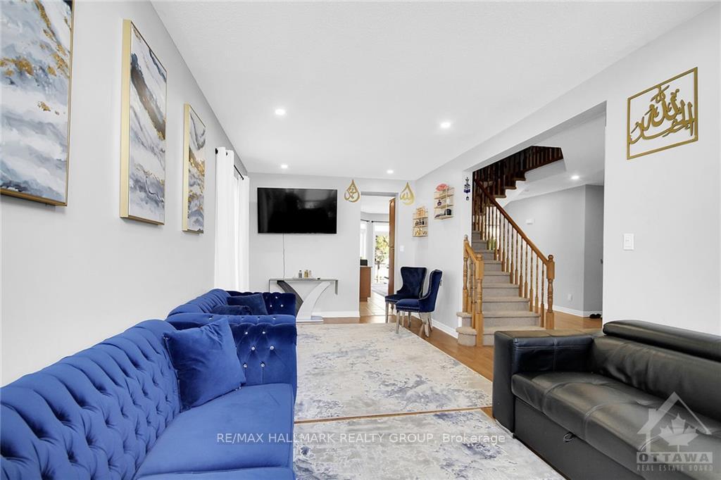 Photo 5 of 158 Lamplighters Drive, Ottawa, Barrhaven - Cedargrove/Fraserdale — HOMEH