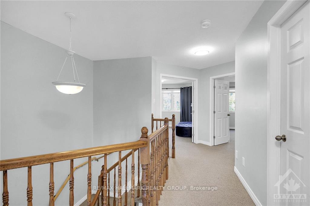Photo 13 of 158 Lamplighters Drive, Ottawa, Barrhaven - Cedargrove/Fraserdale — HOMEH