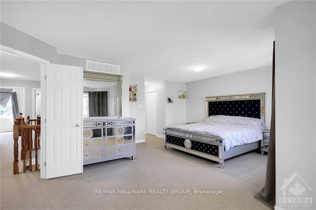 Photo 14 of 158 Lamplighters Drive, Ottawa, Barrhaven - Cedargrove/Fraserdale — HOMEH