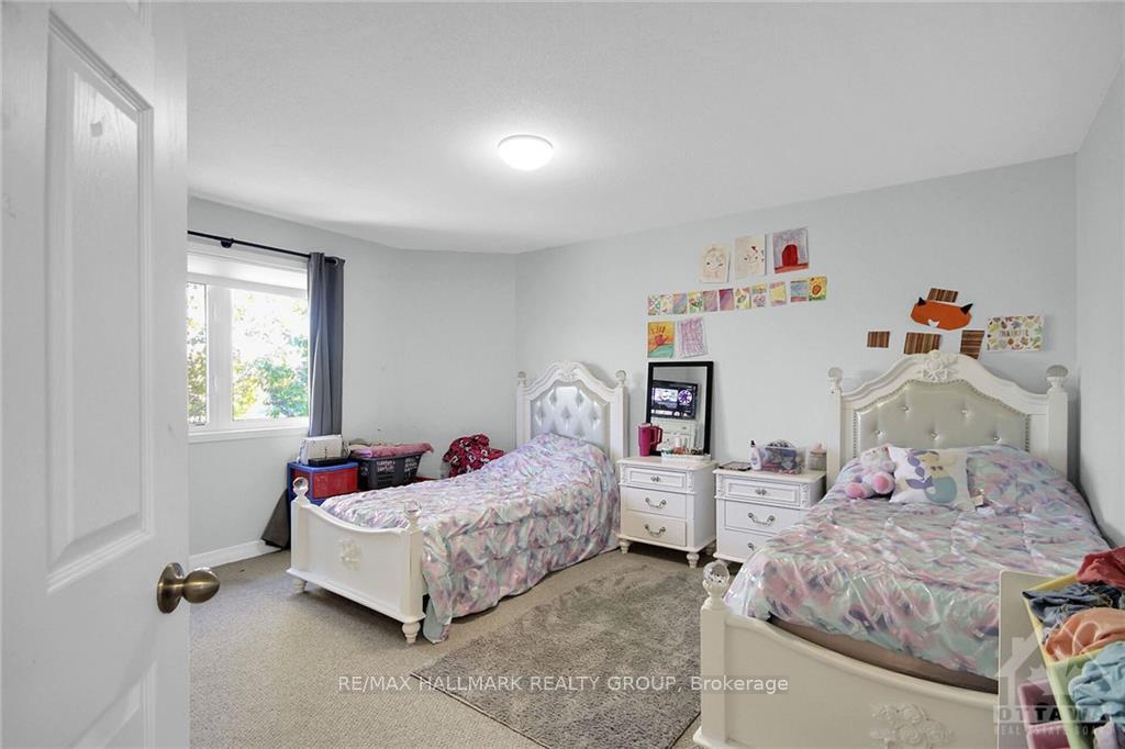 Photo 17 of 158 Lamplighters Drive, Ottawa, Barrhaven - Cedargrove/Fraserdale — HOMEH