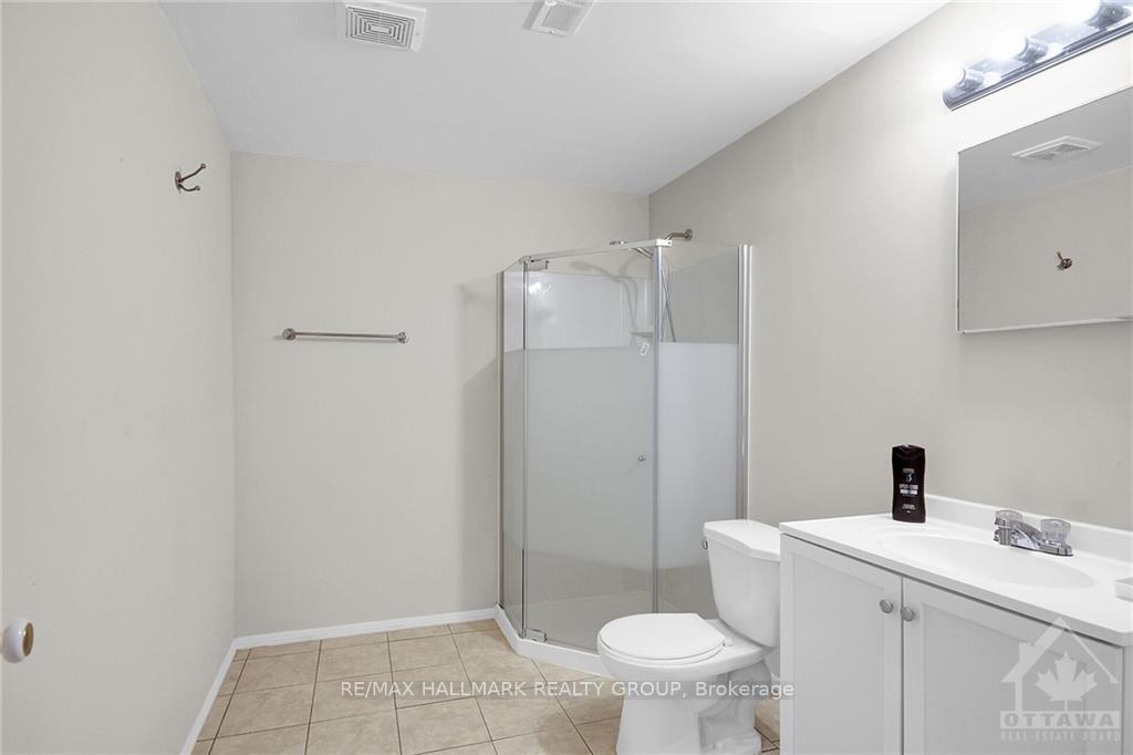 Photo 27 of 158 Lamplighters Drive, Ottawa, Barrhaven - Cedargrove/Fraserdale — HOMEH