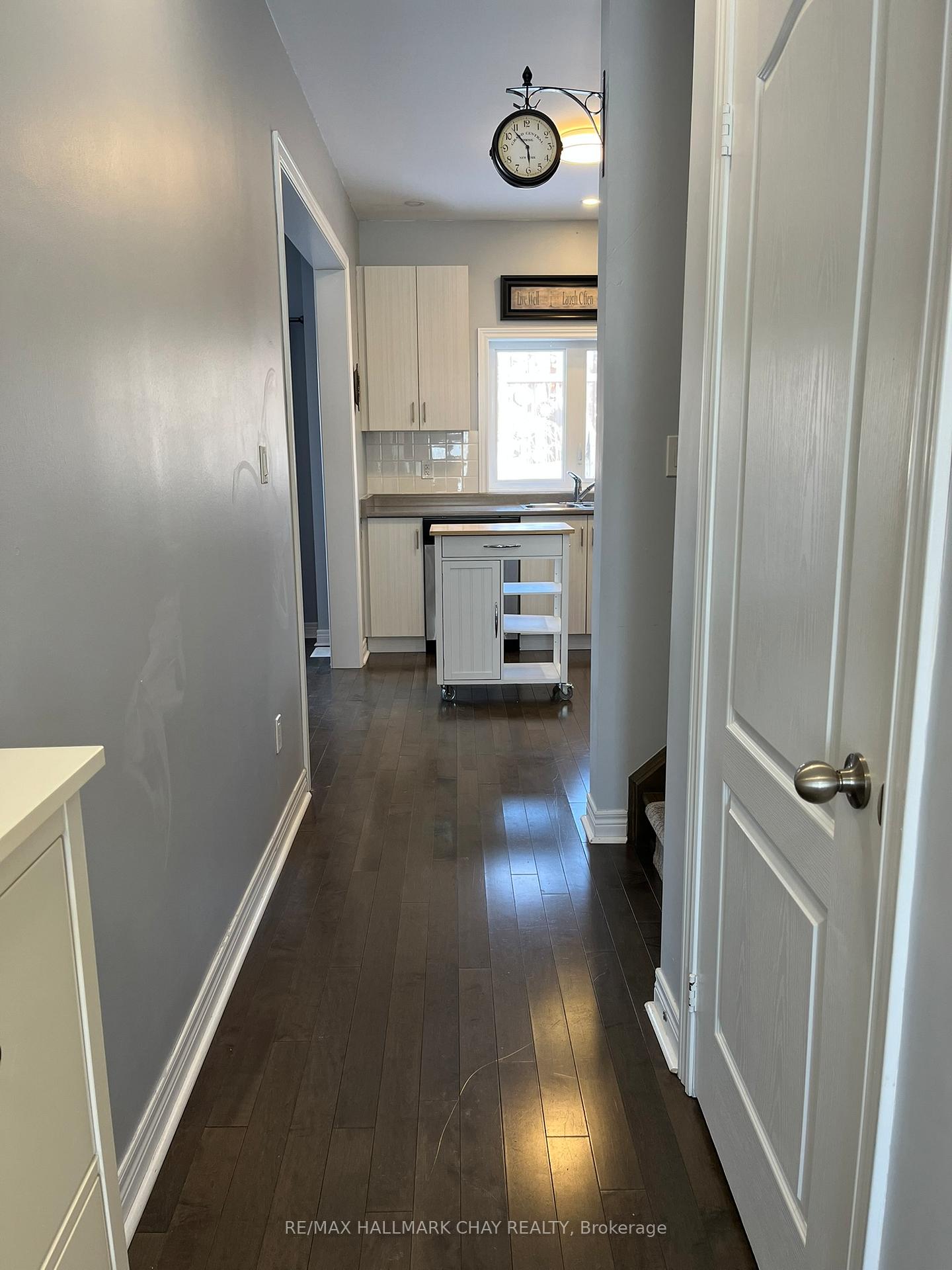 Photo 14 of 64 Pearcey Crescent, Barrie, Bayfield — HOMEH