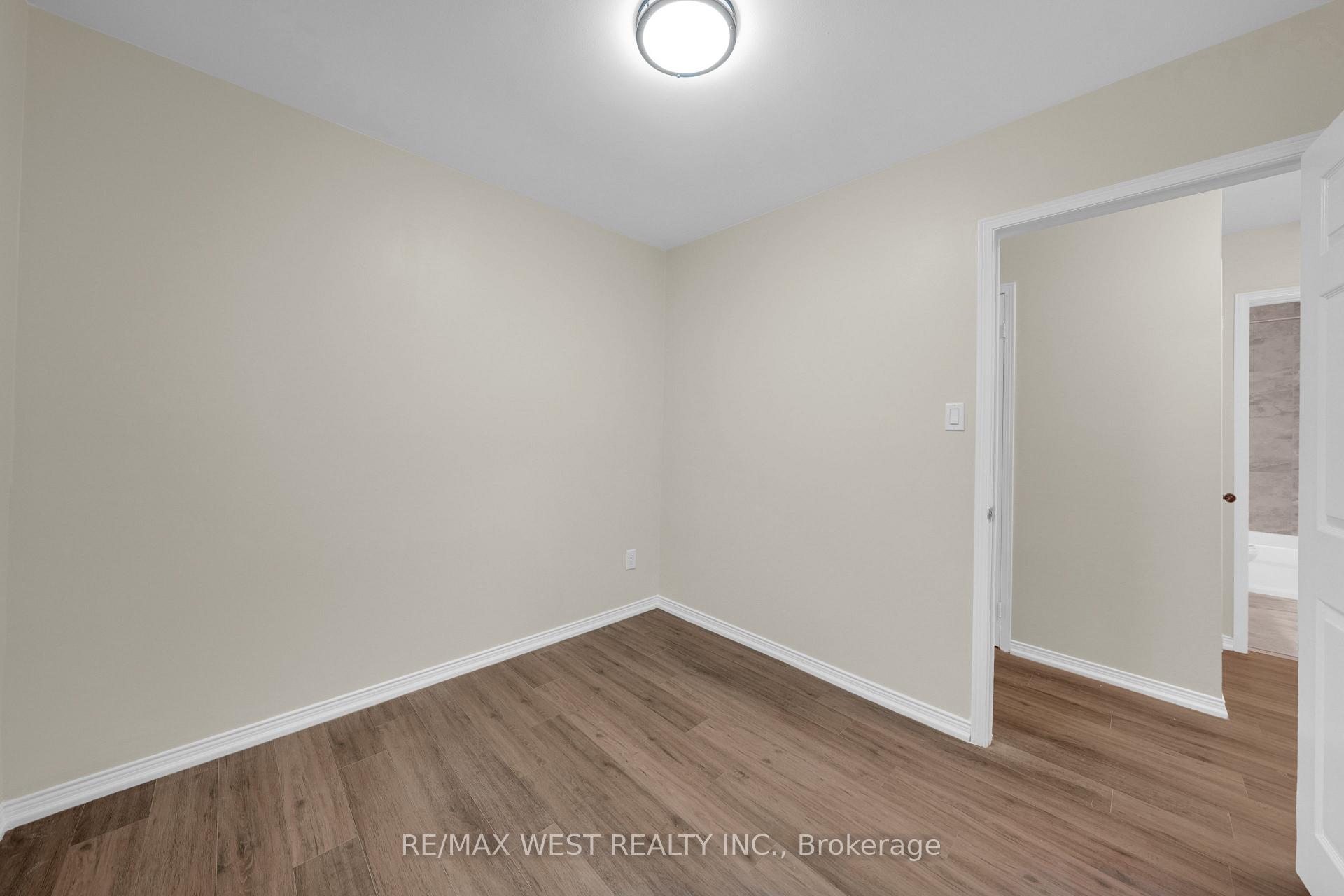 Photo 13 of 48 Collete Crescent, Barrie, Cundles East — HOMEH