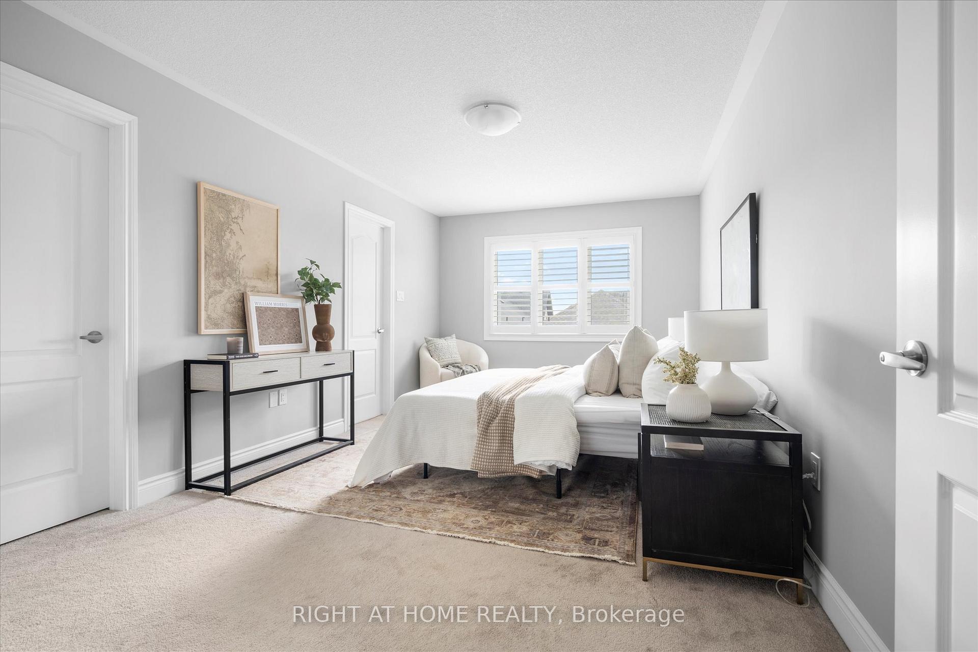 Photo 17 of 250 Cranbrook Crescent, Vaughan, Kleinburg — HOMEH