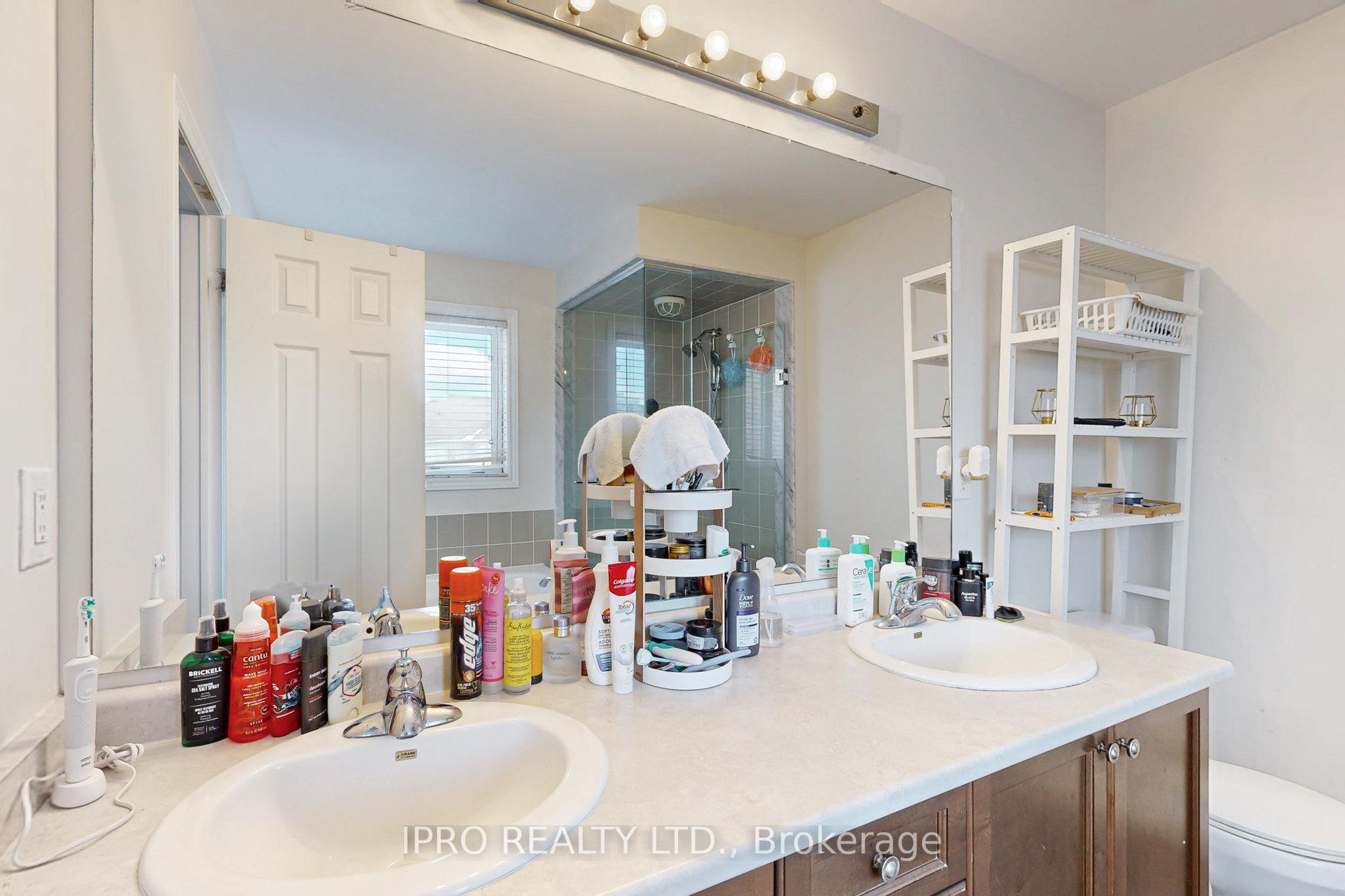 Photo 43 of 11 Pearcey Crescent, Barrie, West Bayfield — HOMEH