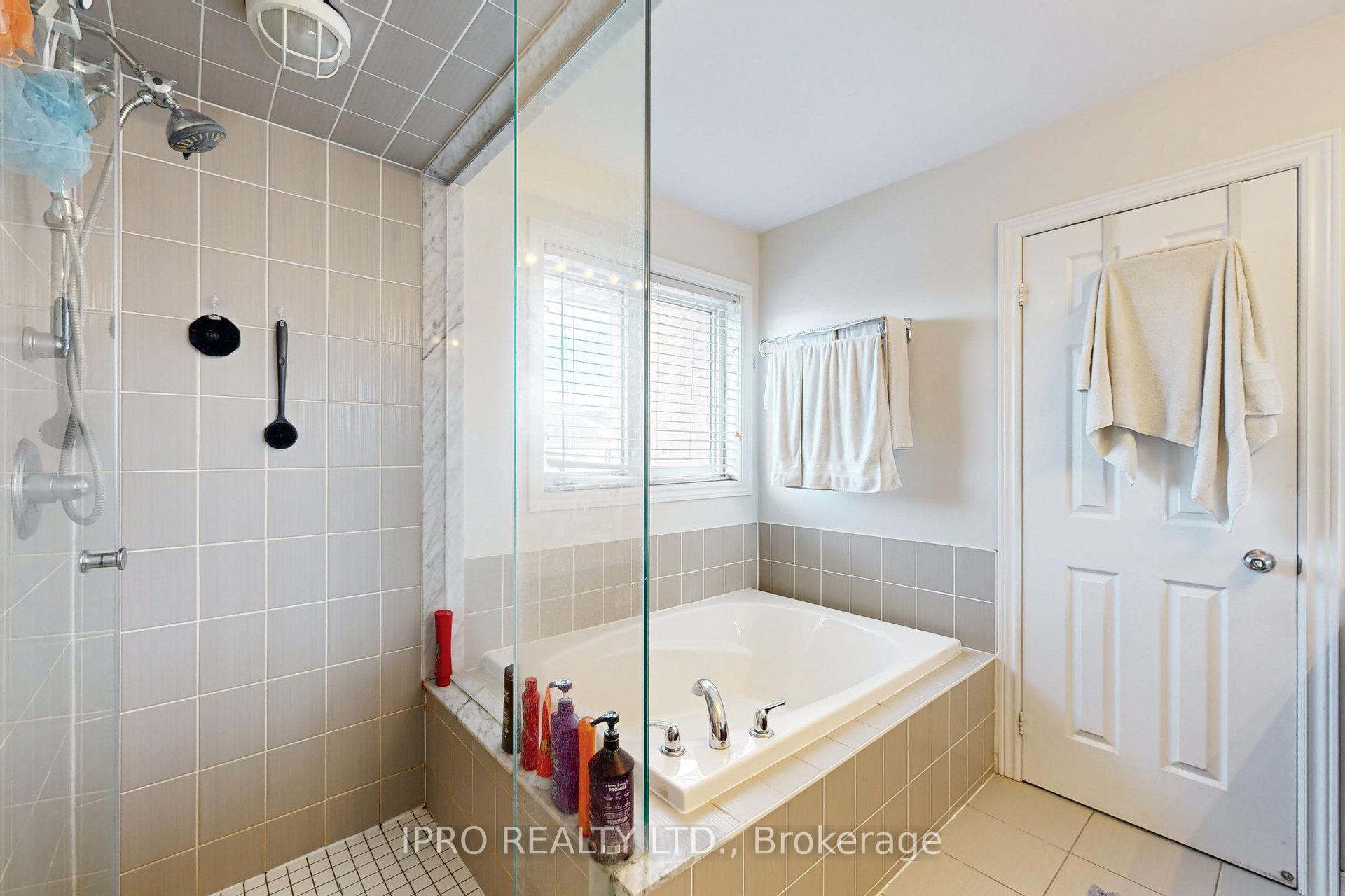 Photo 44 of 11 Pearcey Crescent, Barrie, West Bayfield — HOMEH