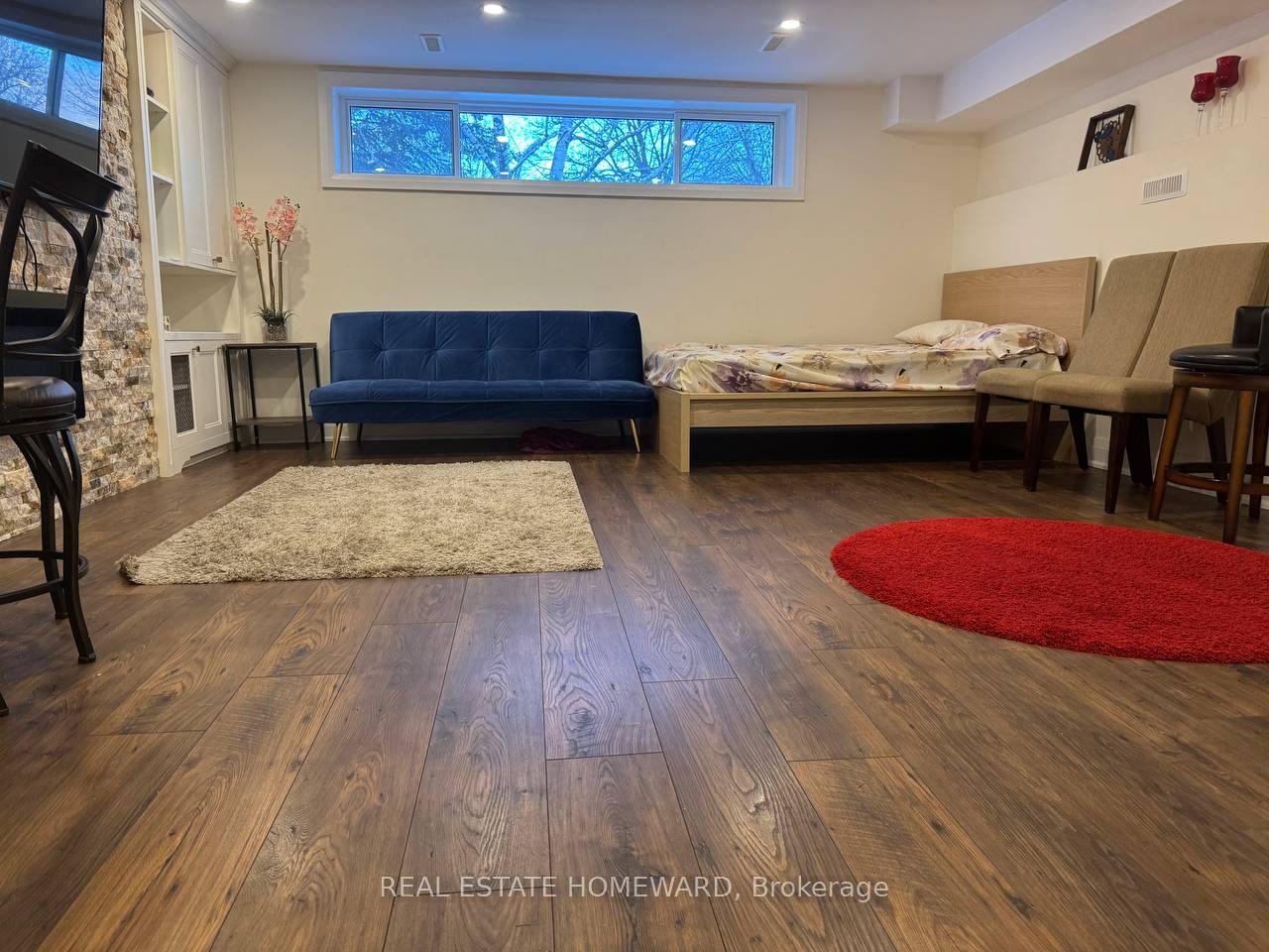 Photo 2 of Unit Lower, 13 Devins Drive, Aurora, Aurora Heights — HOMEH