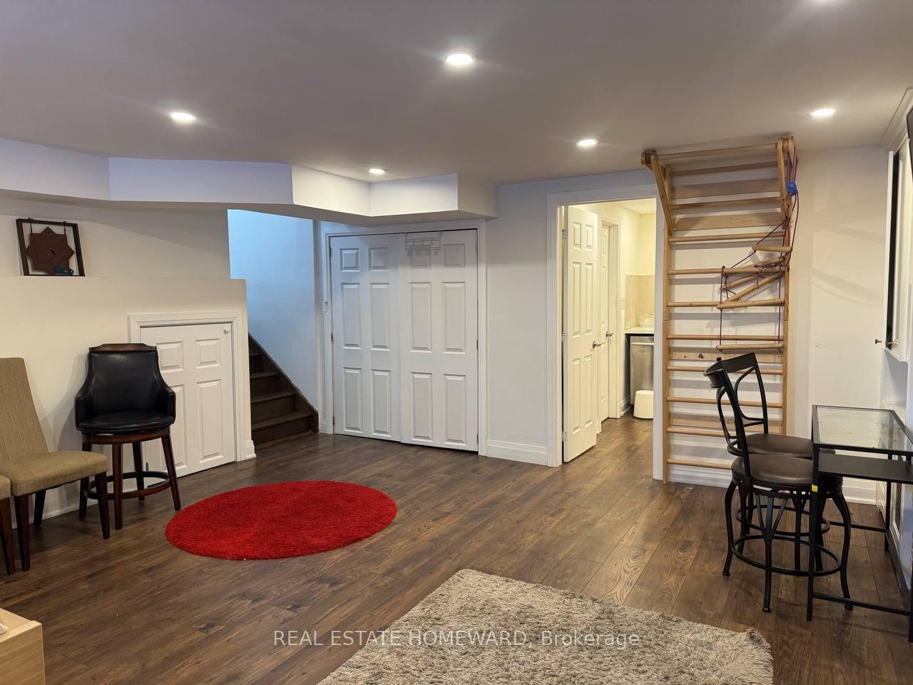 Photo 5 of Unit Lower, 13 Devins Drive, Aurora, Aurora Heights — HOMEH