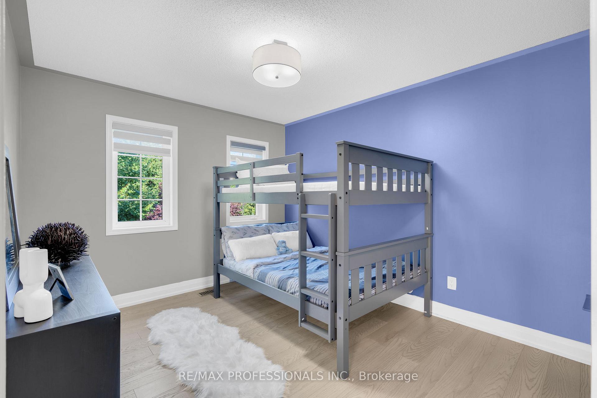 Photo 19 of 2208 Kenneth Crescent, Burlington, Orchard — HOMEH