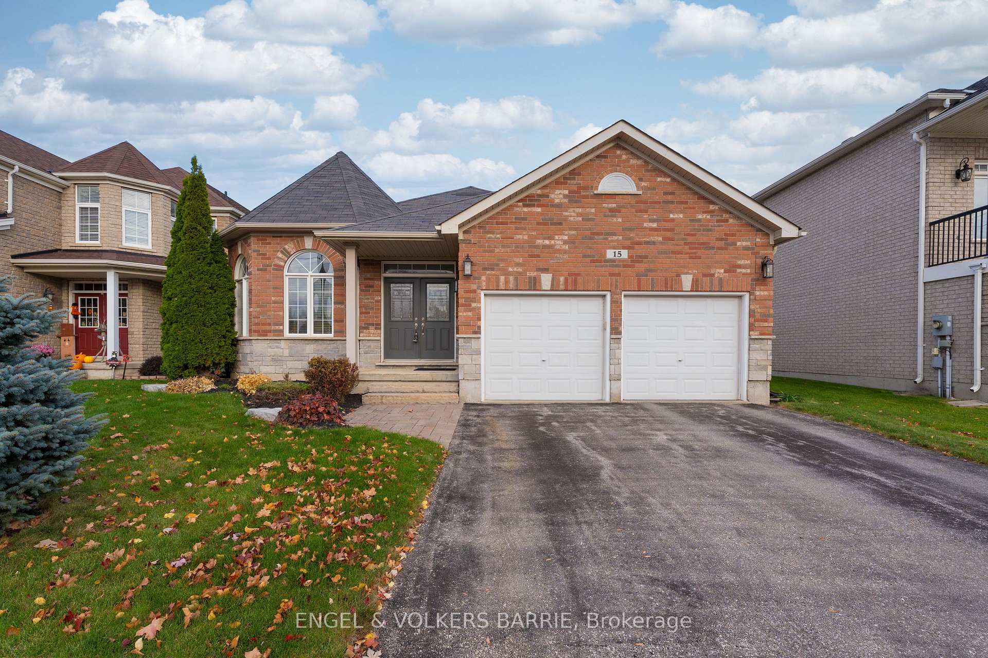 Front of 15 Prince William Way