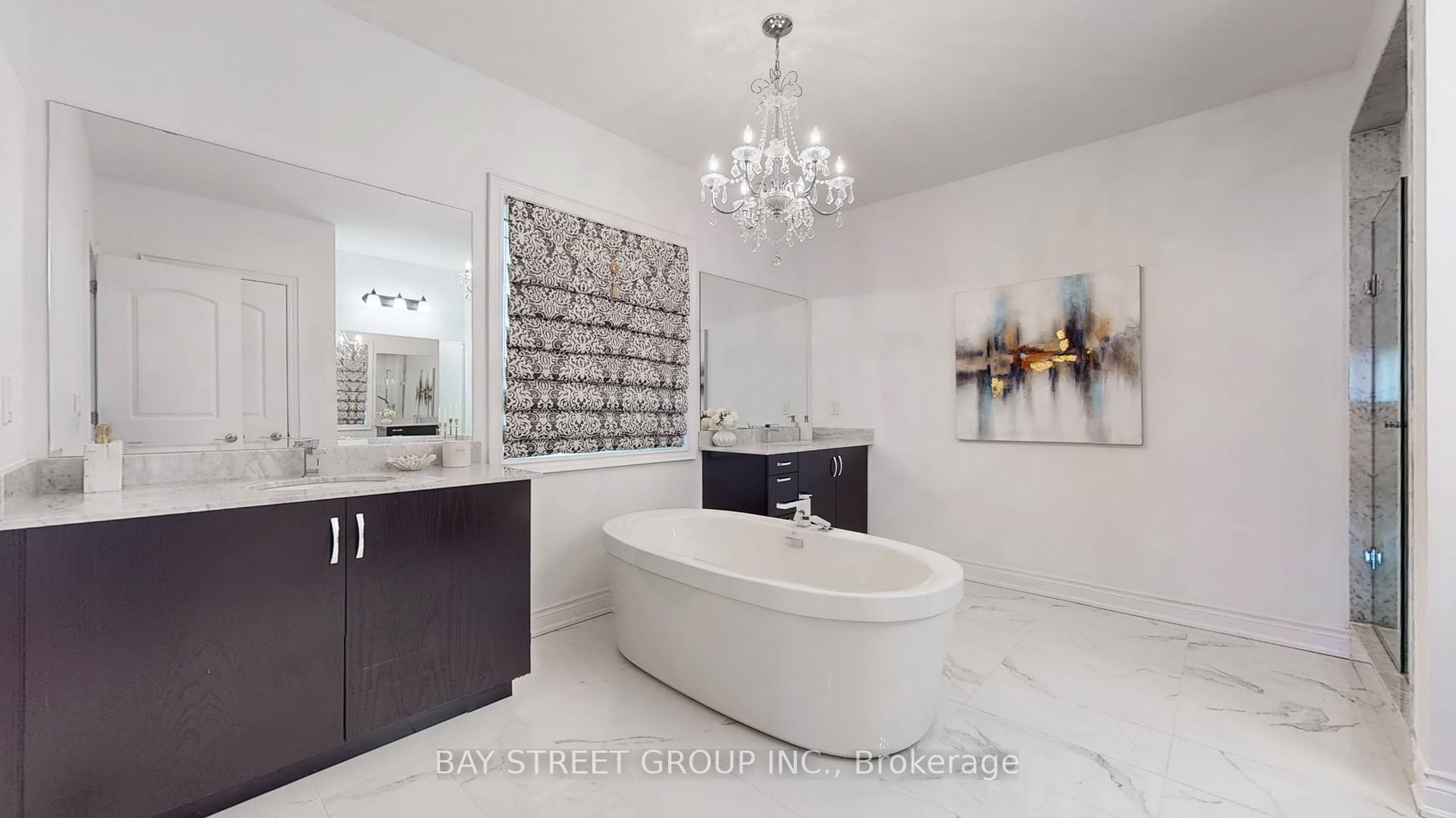 Photo 29 of 48 Foley Crescent, Vaughan, Patterson — HOMEH