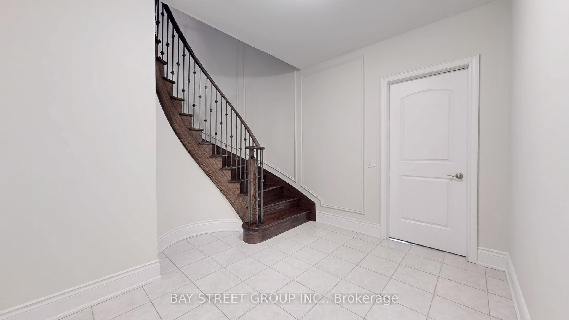 Photo 39 of 48 Foley Crescent, Vaughan, Patterson — HOMEH