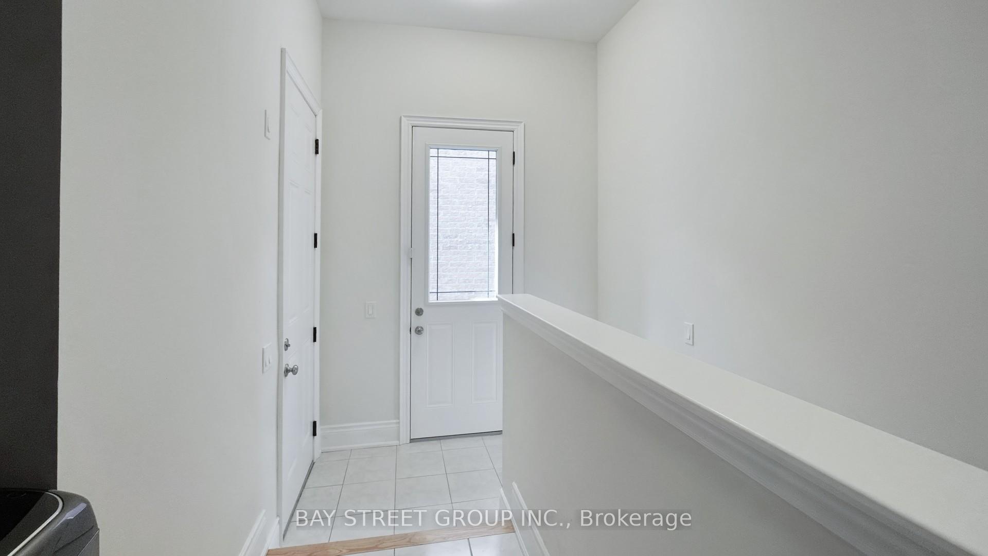 Photo 40 of 48 Foley Crescent, Vaughan, Patterson — HOMEH