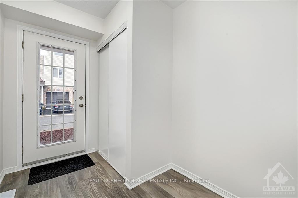Photo 2 of 413 SADAR Private, Ottawa, Barrhaven - Cedargrove/Fraserdale — HOMEH
