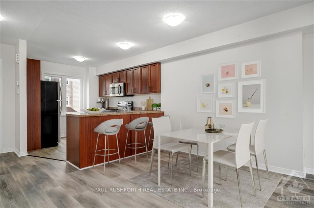 Photo 6 of 413 SADAR Private, Ottawa, Barrhaven - Cedargrove/Fraserdale — HOMEH