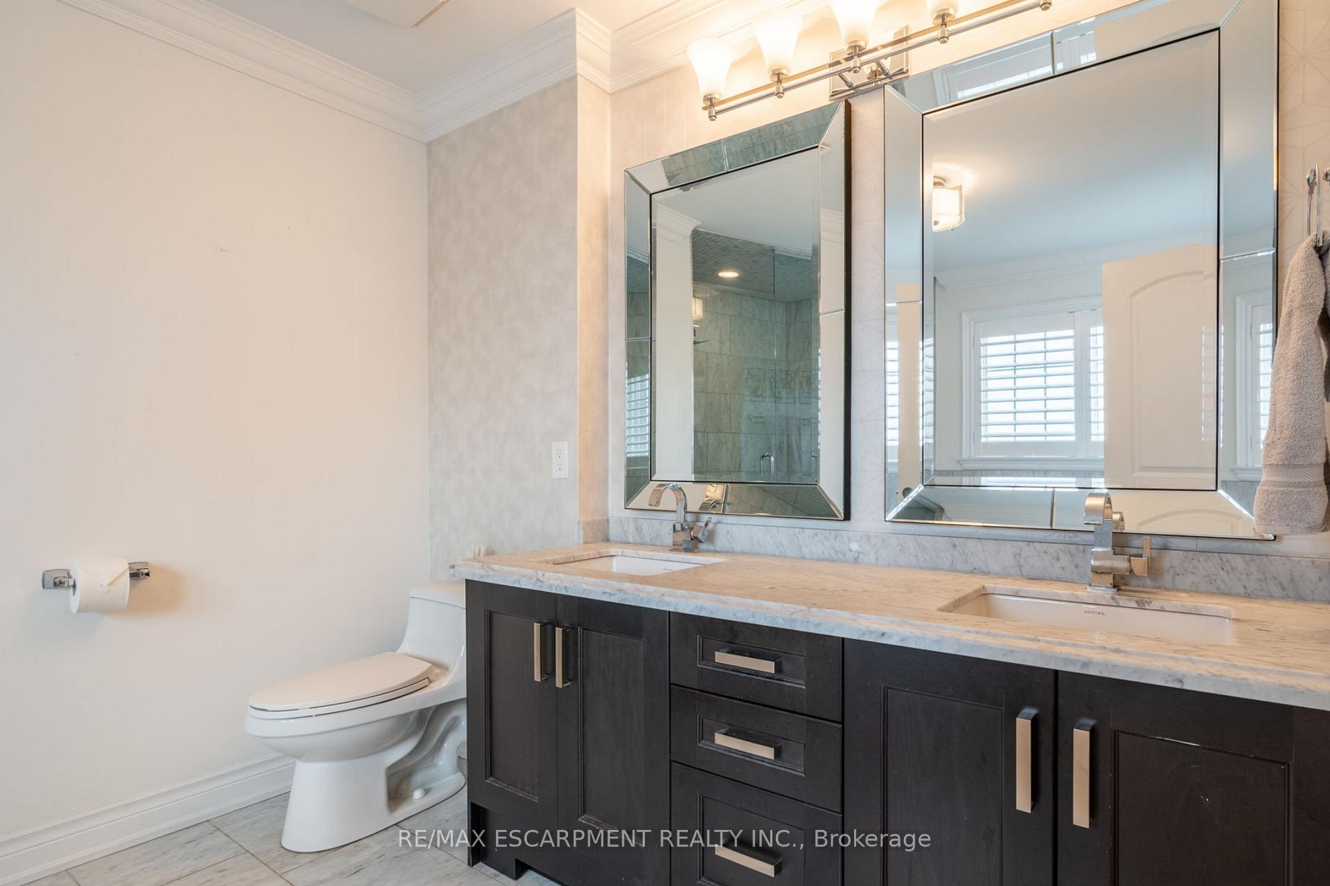 Photo 15 of 4610 Cornerstone Drive, Burlington, Alton — HOMEH