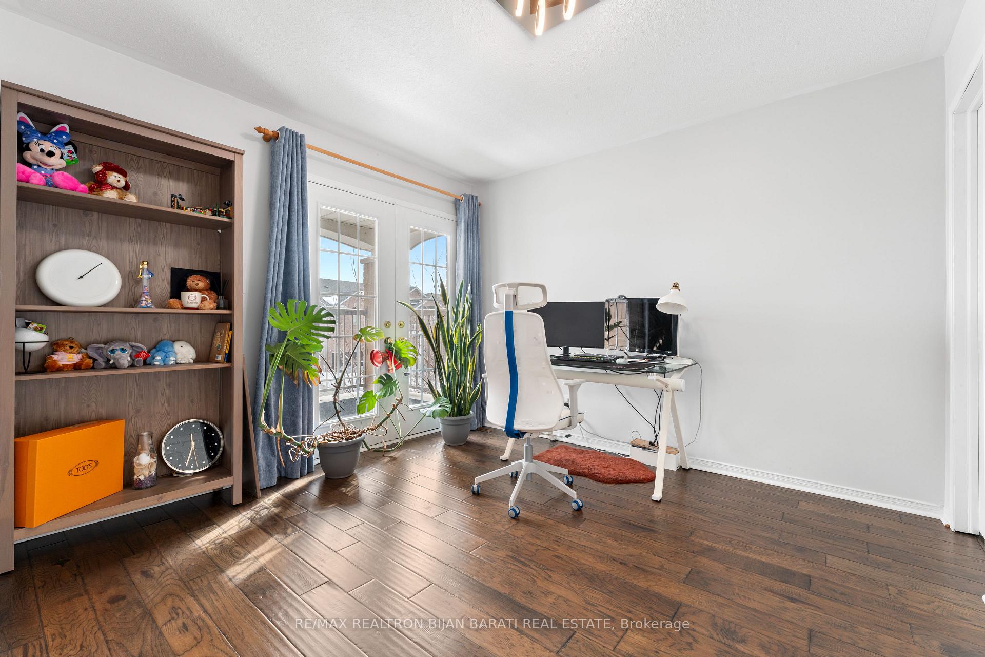 Photo 27 of 18 Monteith Crescent, Vaughan, Maple — HOMEH