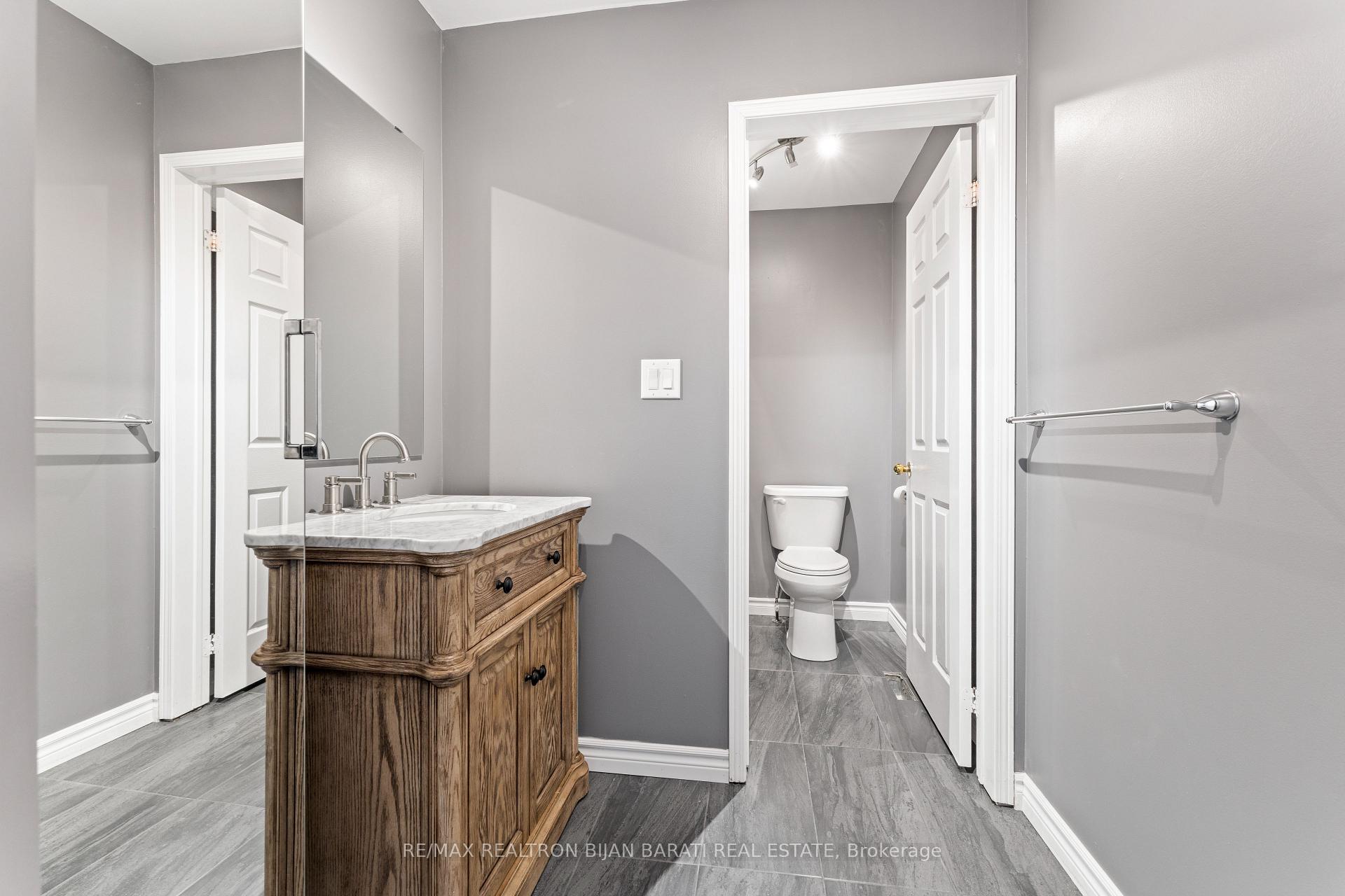 Photo 29 of 18 Monteith Crescent, Vaughan, Maple — HOMEH