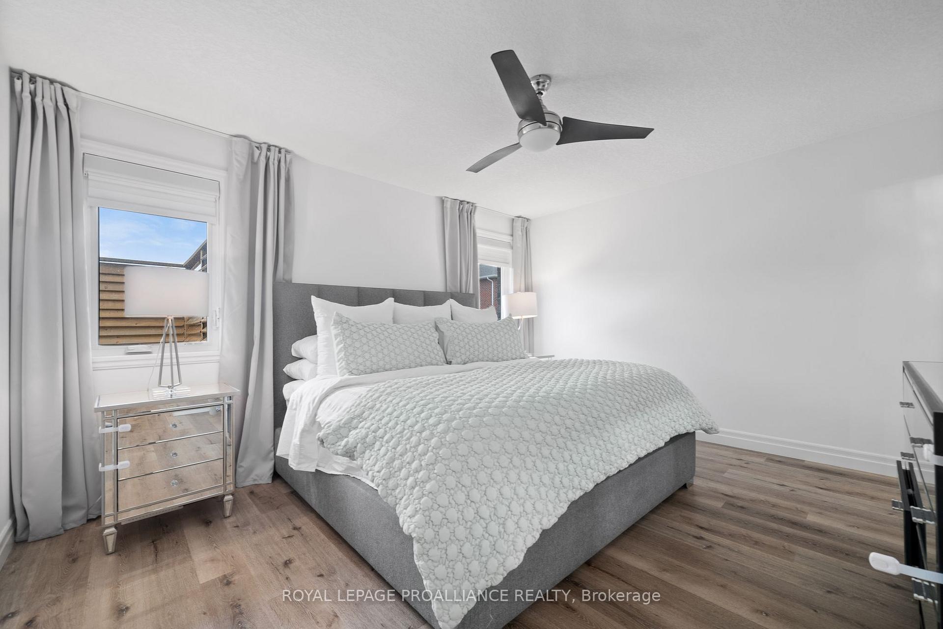 Photo 15 of 16 Perth Court, Belleville, Belleville Ward — HOMEH