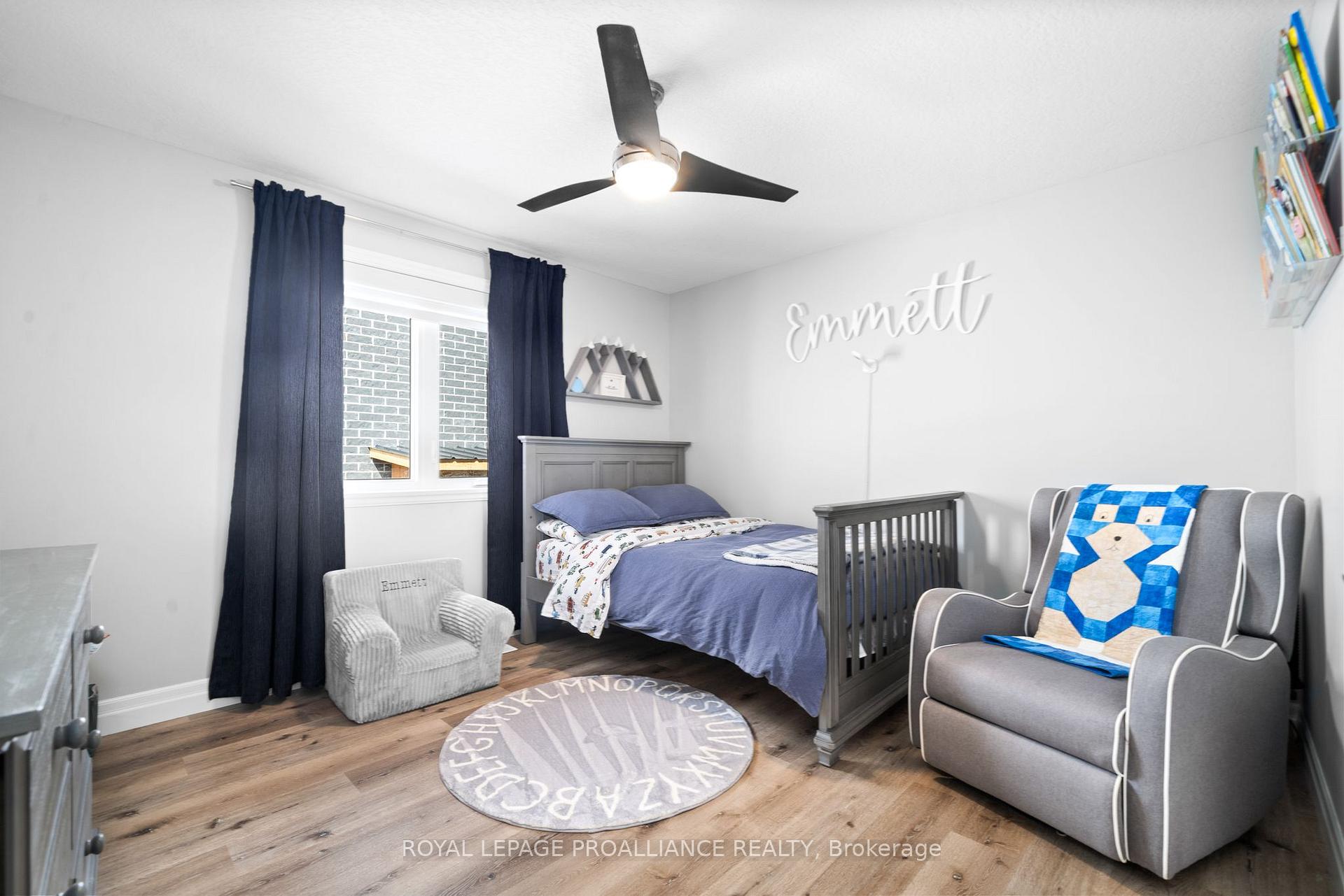 Photo 18 of 16 Perth Court, Belleville, Belleville Ward — HOMEH