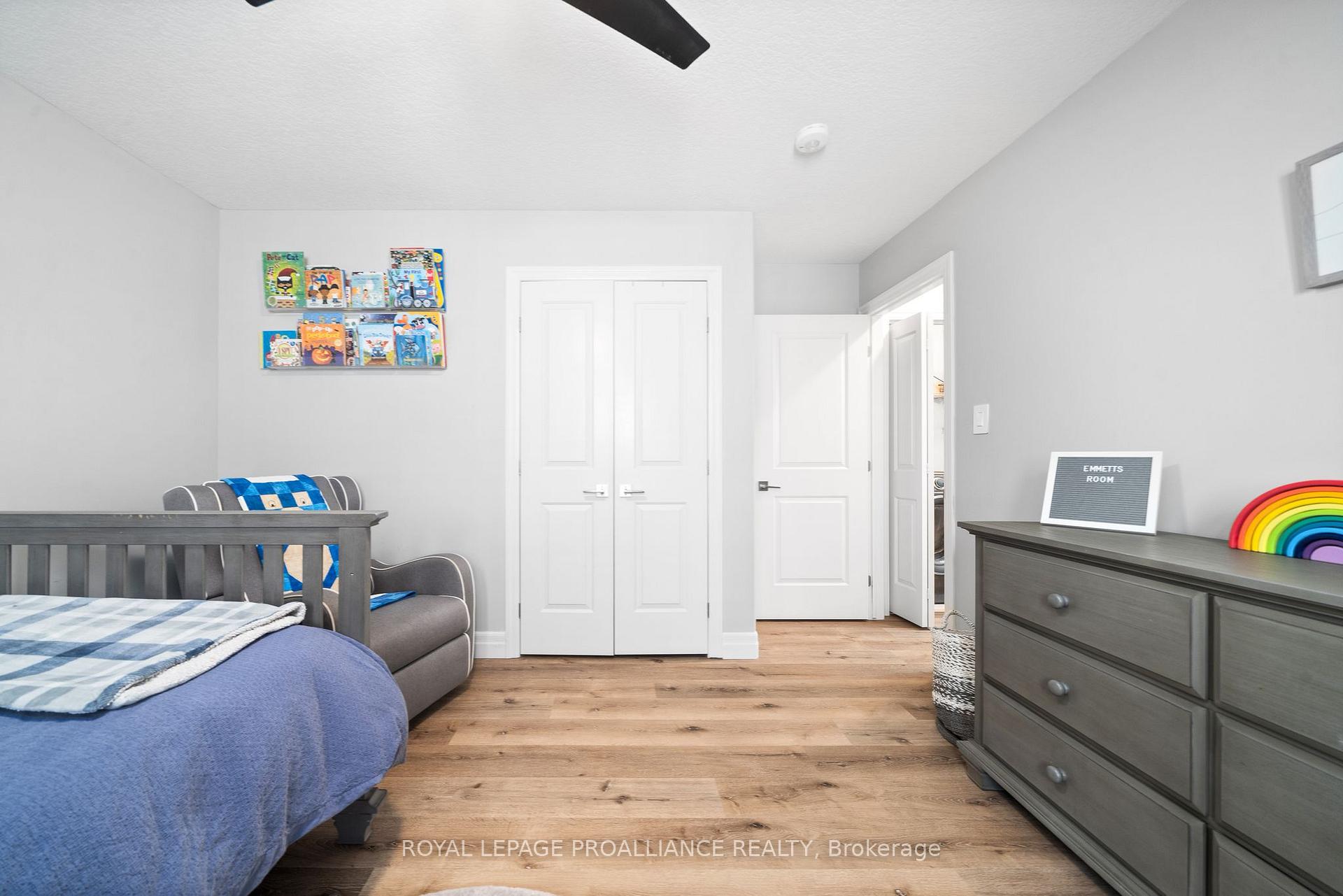 Photo 19 of 16 Perth Court, Belleville, Belleville Ward — HOMEH