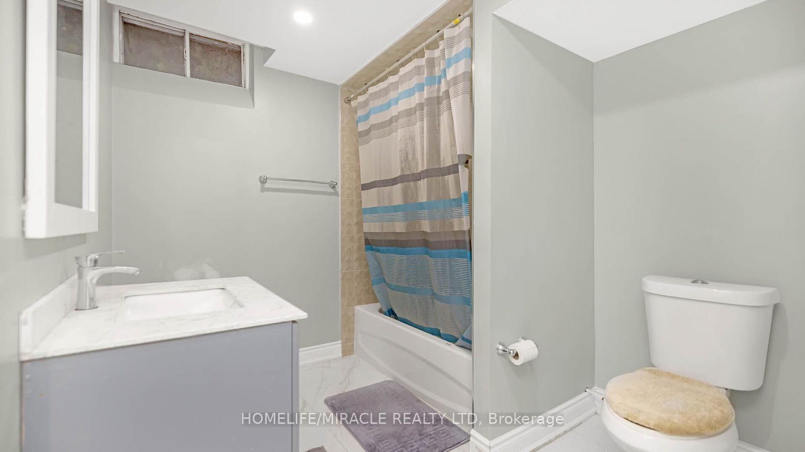 Photo 9 of 61 Horsham Street, Brampton, Brampton West — HOMEH