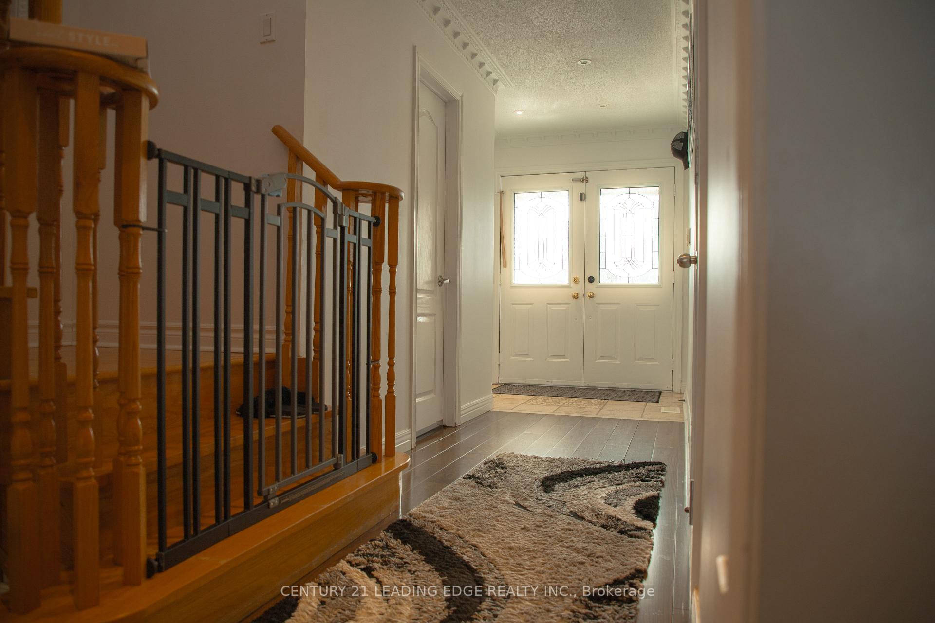 Photo 6 of 20 Del Francesco Way, Vaughan, Vellore Village — HOMEH