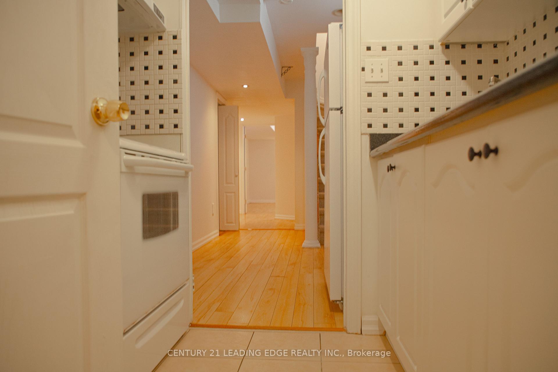 Photo 24 of 20 Del Francesco Way, Vaughan, Vellore Village — HOMEH