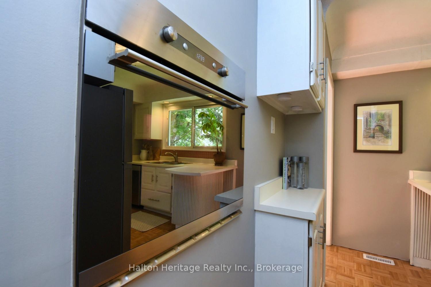 Photo 15 of 454 Evergreen Avenue, Hamilton, Ancaster — HOMEH