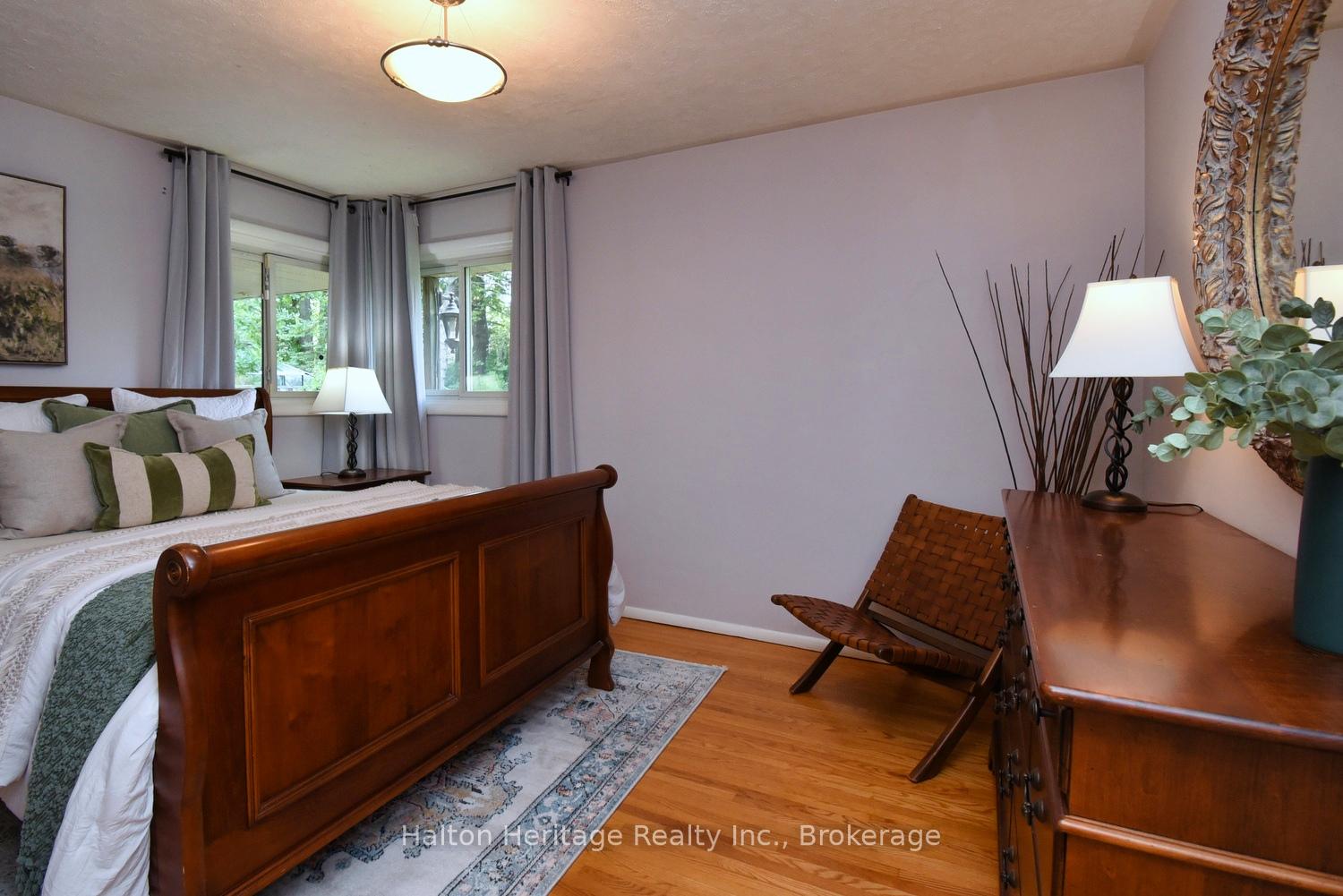 Photo 25 of 454 Evergreen Avenue, Hamilton, Ancaster — HOMEH