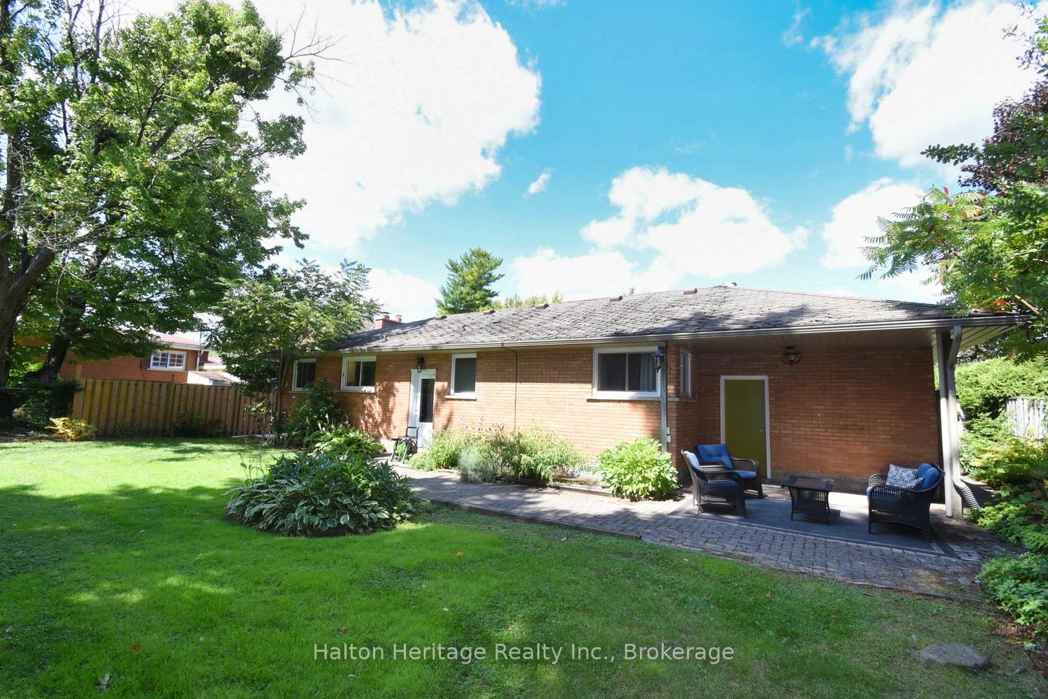 Photo 38 of 454 Evergreen Avenue, Hamilton, Ancaster — HOMEH