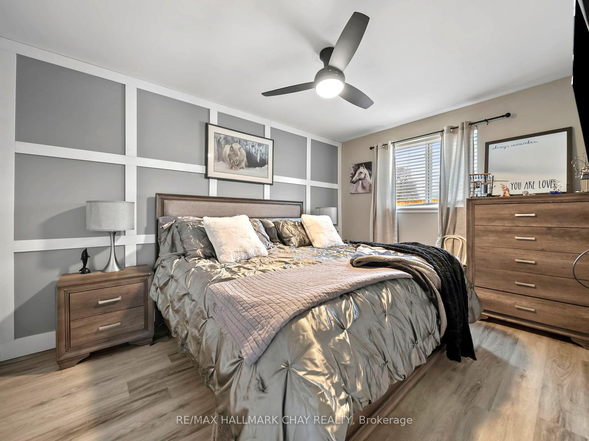 Photo 18 of 48 Austen Lane, Barrie, Letitia Heights — HOMEH