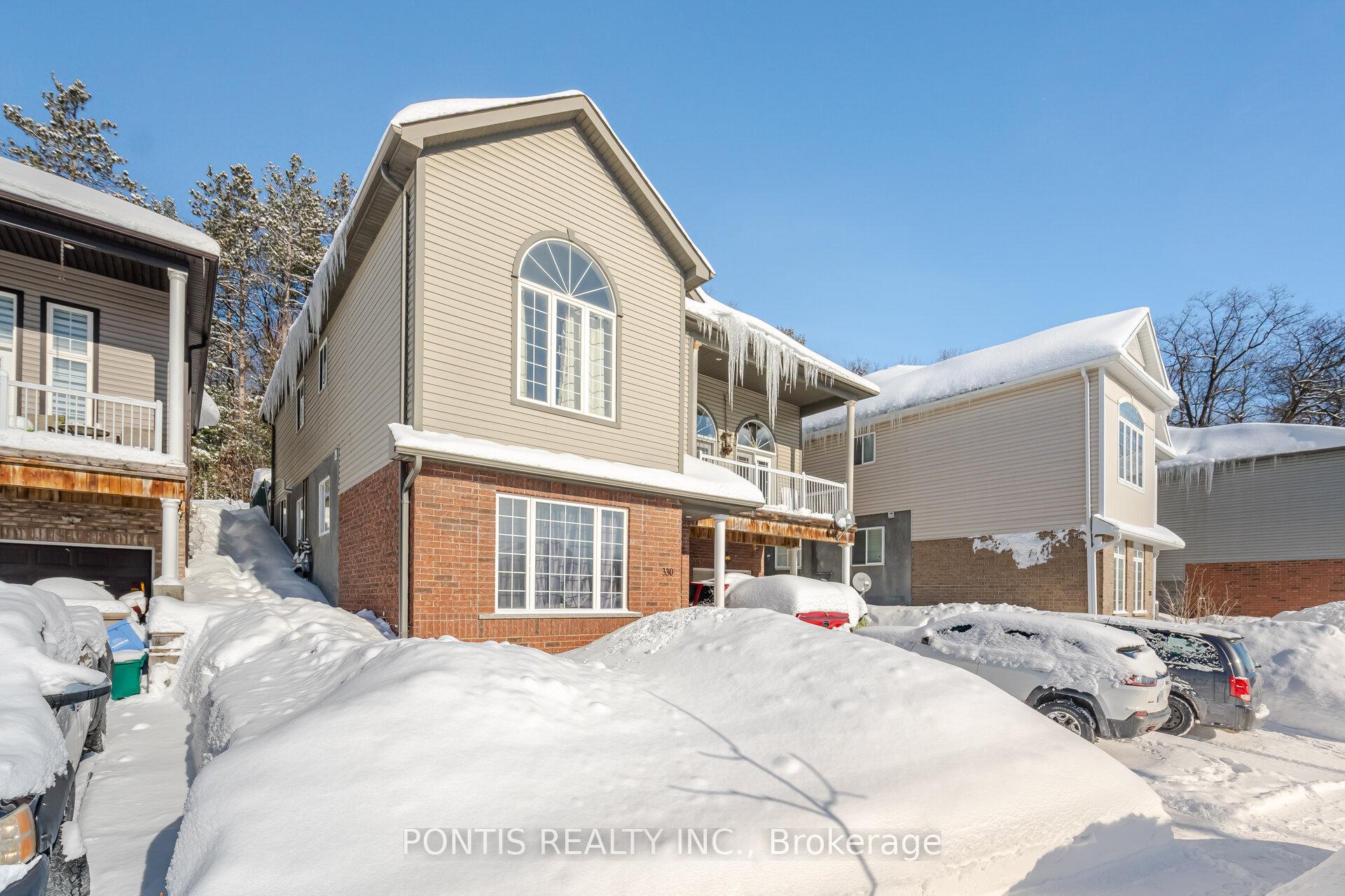 Photo 3 of 330 Edgehill Drive, Barrie, Sandy Hollow — HOMEH