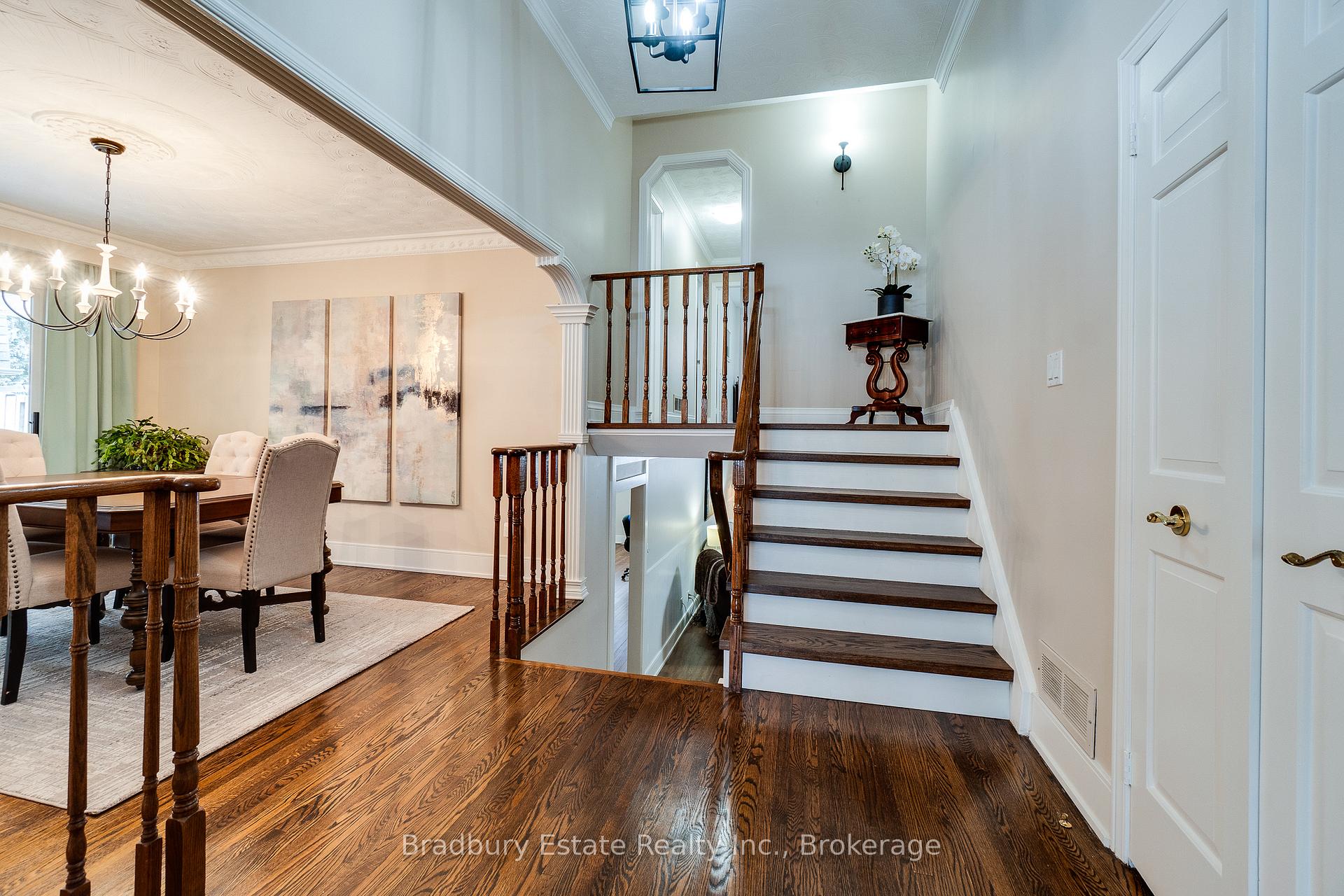 Photo 6 of 2232 Ireland Drive, Burlington, Mountainside — HOMEH