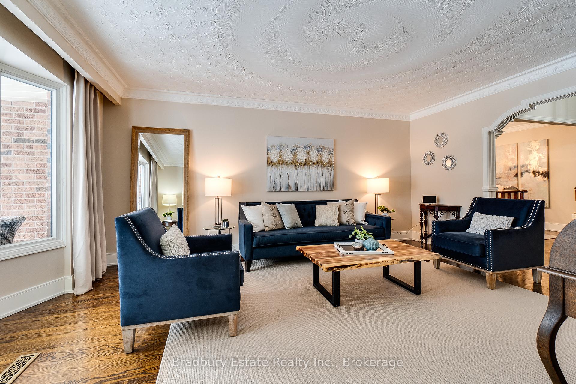 Photo 8 of 2232 Ireland Drive, Burlington, Mountainside — HOMEH