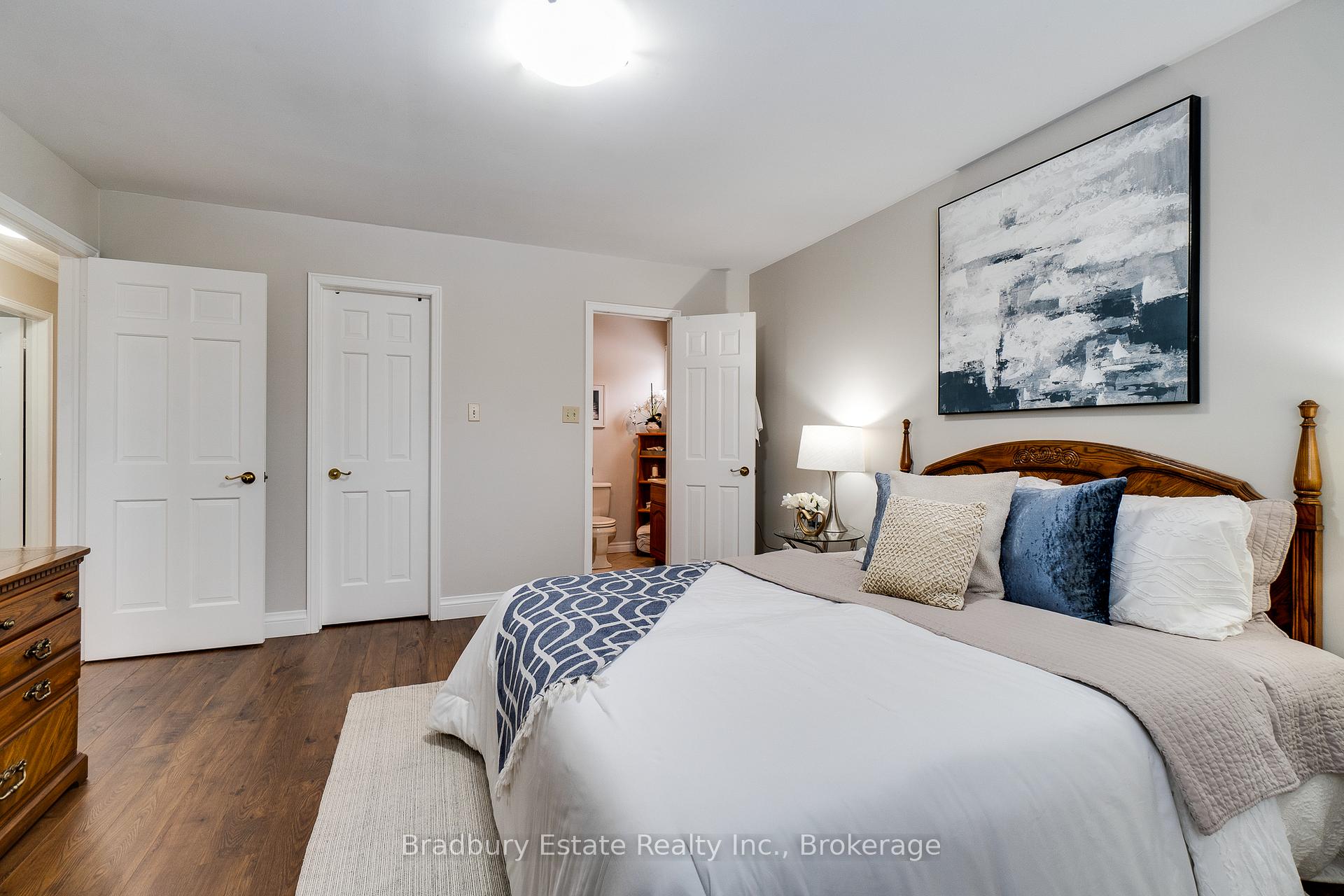 Photo 19 of 2232 Ireland Drive, Burlington, Mountainside — HOMEH
