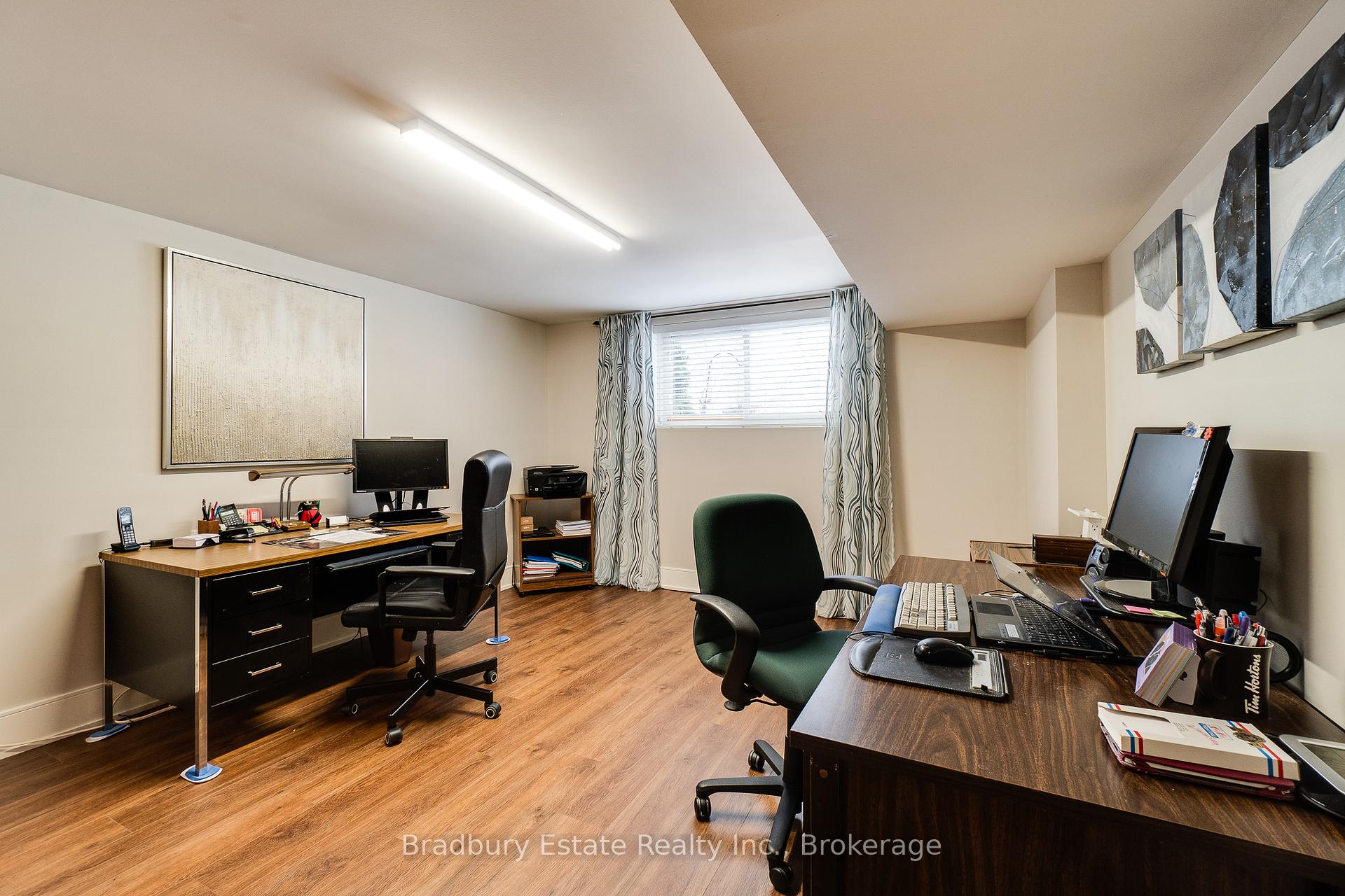 Photo 24 of 2232 Ireland Drive, Burlington, Mountainside — HOMEH