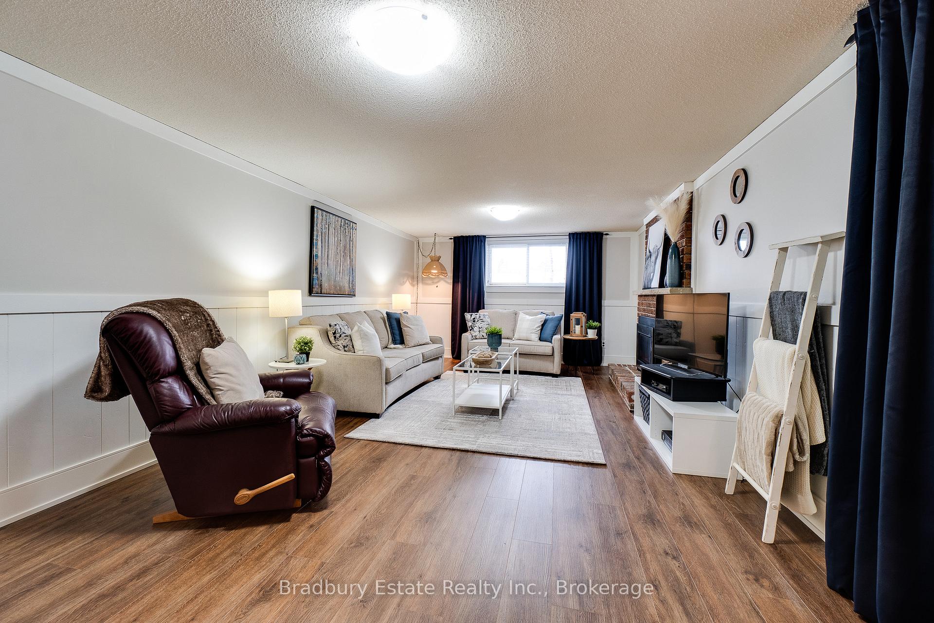 Photo 26 of 2232 Ireland Drive, Burlington, Mountainside — HOMEH
